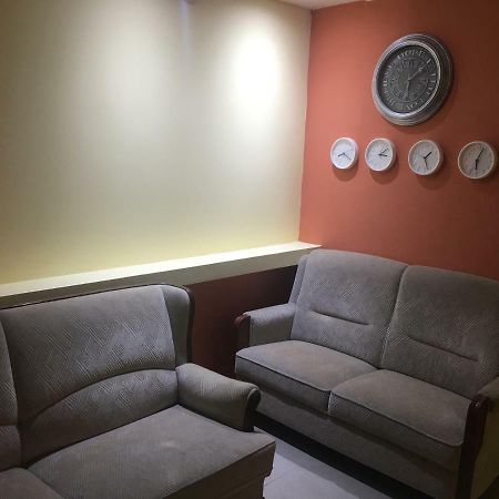 Mevaser - Christian Hostel ริชอน เลอซีออน ภายนอก รูปภาพ